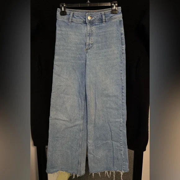 ‼️SOLD‼️ - Picture 1 of 4